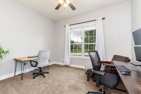 Tiny photo for 1302 Watersound Way, Bloomington, IL 61705 (MLS # 12740138)