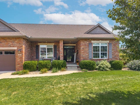 Tiny photo for 1302 Watersound Way, Bloomington, IL 61705 (MLS # 12740138)