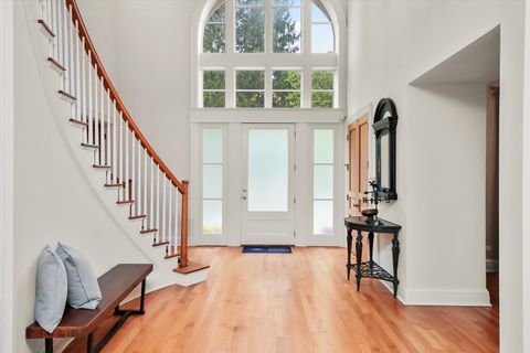 Tiny photo for 3 Hillburn Court, North Barrington, IL 60010 (MLS # 12410191)