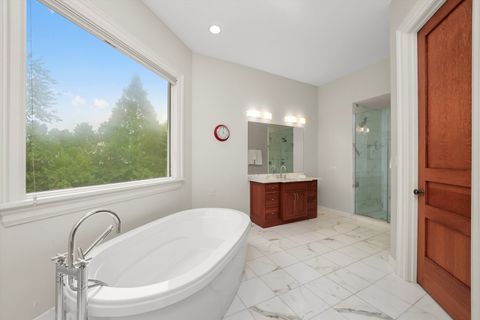 Tiny photo for 3 Hillburn Court, North Barrington, IL 60010 (MLS # 12410191)