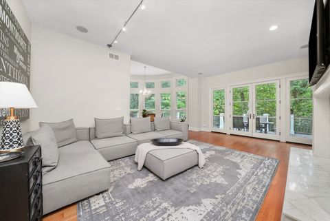 Tiny photo for 3 Hillburn Court, North Barrington, IL 60010 (MLS # 12410191)