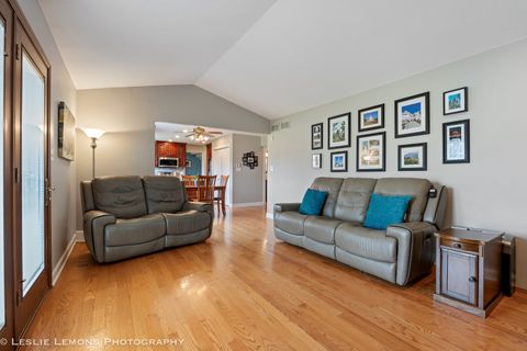 Tiny photo for 3432 Drover Lane, Darien, IL 60561 (MLS # 12602171)