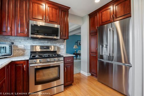 Tiny photo for 3432 Drover Lane, Darien, IL 60561 (MLS # 12602171)