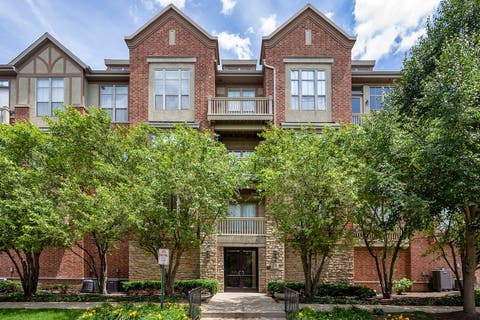 Photo of 1781 Tudor Lane #204, Northbrook, IL 60062 (MLS # 12660383)