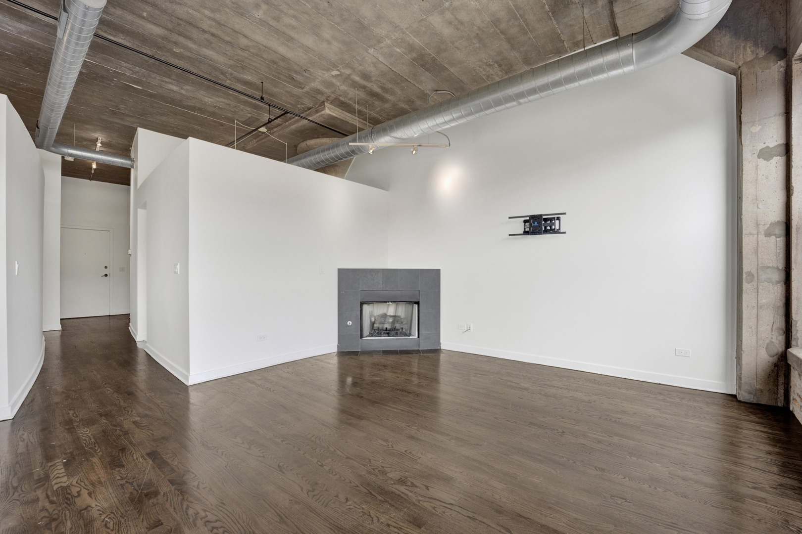 1001 W 15TH Street 335