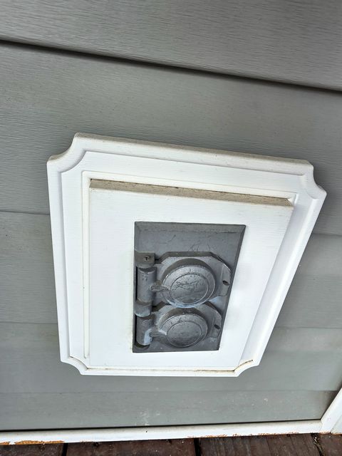 Tiny photo for 127 Park Avenue, Flora, IL 62839 (MLS # 12587476)