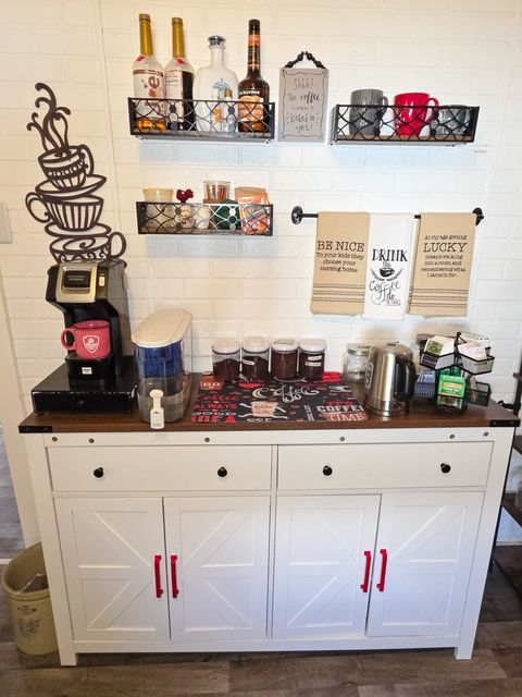 Tiny photo for 127 Park Avenue, Flora, IL 62839 (MLS # 12587476)