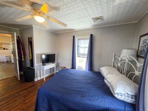 Tiny photo for 127 Park Avenue, Flora, IL 62839 (MLS # 12587476)