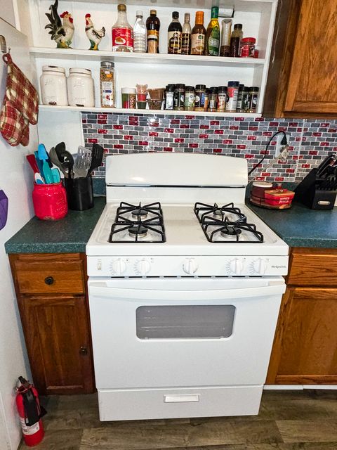 Tiny photo for 127 Park Avenue, Flora, IL 62839 (MLS # 12587476)