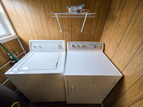 Tiny photo for 127 Park Avenue, Flora, IL 62839 (MLS # 12587476)