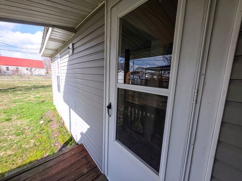 Tiny photo for 127 Park Avenue, Flora, IL 62839 (MLS # 12587476)