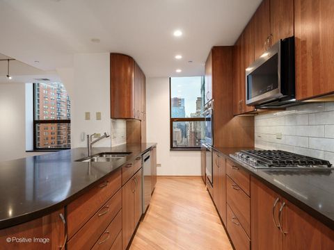 Tiny photo for 910 S Michigan Avenue #1811, Chicago, IL 60605 (MLS # 12627746)