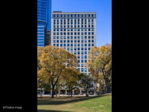 Tiny photo for 910 S Michigan Avenue #1811, Chicago, IL 60605 (MLS # 12627746)