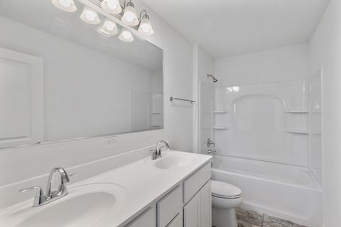 Tiny photo for 32018 Savannah Drive, Lakemoor, IL 60051 (MLS # 12524780)