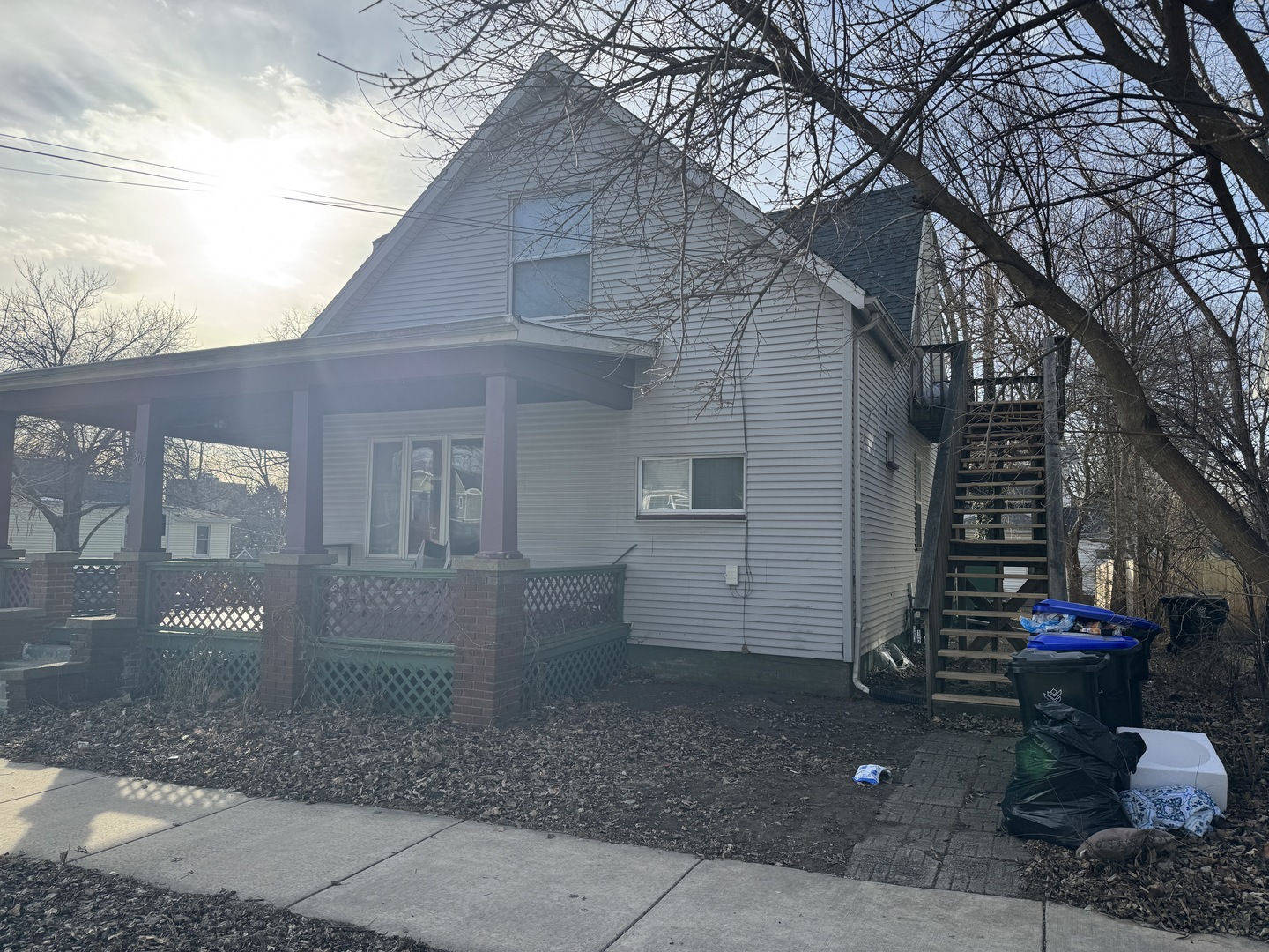 307 S Mclean Street
