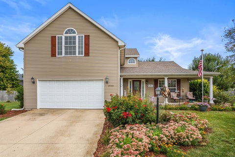 Photo of 3908 Rockdale Drive, Champaign, IL 61822 (MLS # 12754527)