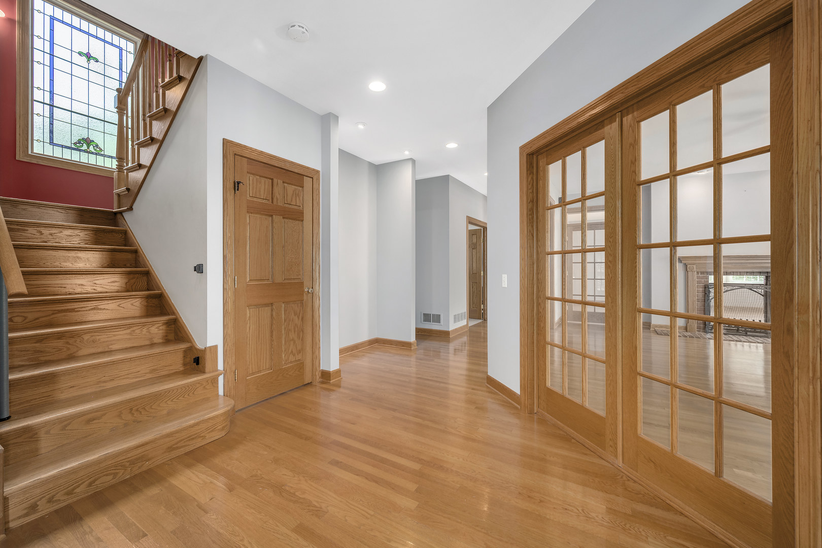 4829 Linscott Avenue