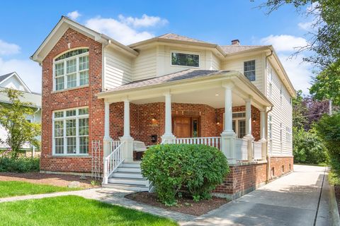 4829 Linscott Avenue Downers Grove IL 60515