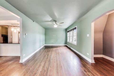 Tiny photo for 2212 Grove Avenue, Berwyn, IL 60402 (MLS # 12506336)