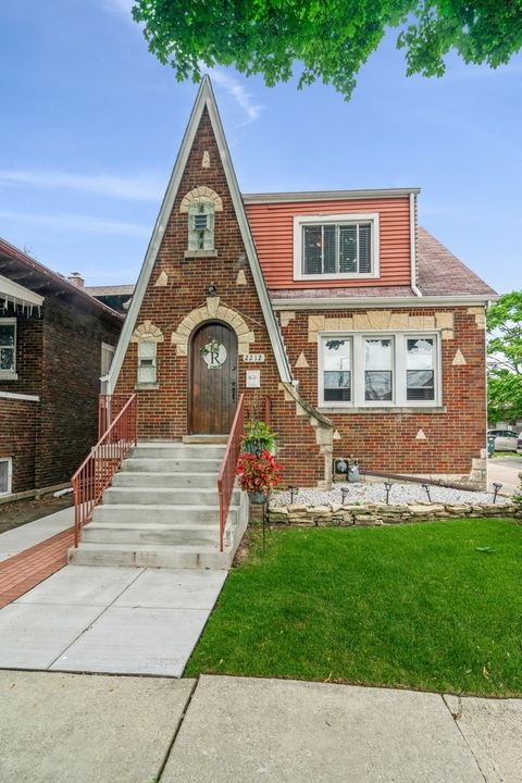 2212 Grove Avenue Berwyn IL 60402