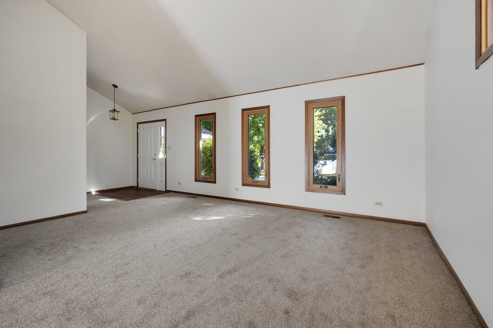 2924 Hickory Court
