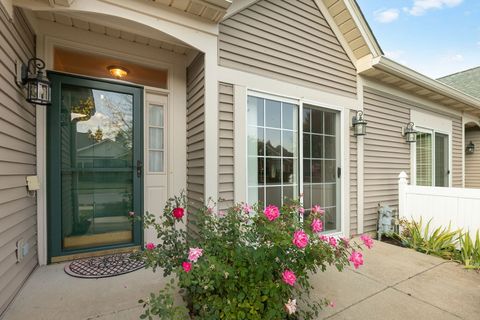 Tiny photo for 272 Enfield Lane, Grayslake, IL 60030 (MLS # 12488370)