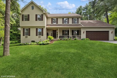 3909 Wyndwood Drive Crystal Lake IL 60014