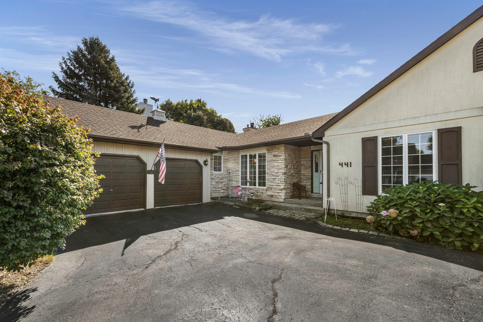 441 Maple Avenue