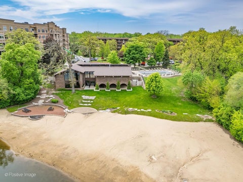 Tiny photo for 120 Lakeview Drive #417, Bloomingdale, IL 60108 (MLS # 12646910)