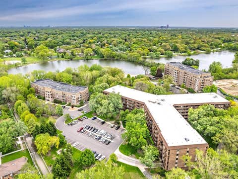Tiny photo for 120 Lakeview Drive #417, Bloomingdale, IL 60108 (MLS # 12646910)