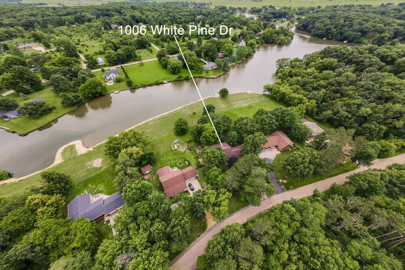 1006 N White Pine Drive