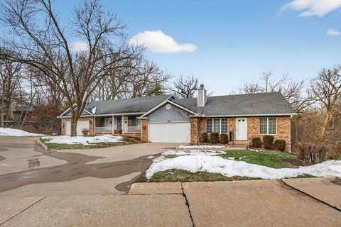 Tiny photo for 4000 46th St Court #5, Rock Island, IL 61201 (MLS # 100000264)