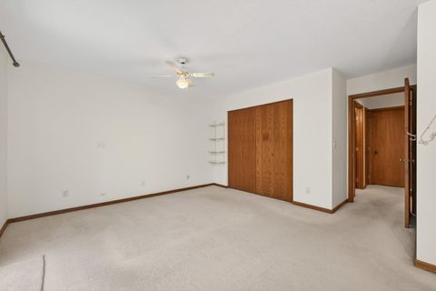 Tiny photo for 4000 46th St Court #5, Rock Island, IL 61201 (MLS # 100000264)