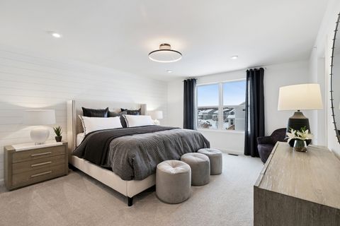 Tiny photo for 3180 Semple Way, Mundelein, IL 60060 (MLS # 12523338)