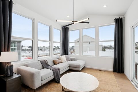 Tiny photo for 3180 Semple Way, Mundelein, IL 60060 (MLS # 12523338)