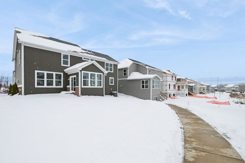 Tiny photo for 3180 Semple Way, Mundelein, IL 60060 (MLS # 12523338)