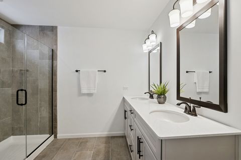 Tiny photo for 3180 Semple Way, Mundelein, IL 60060 (MLS # 12523338)