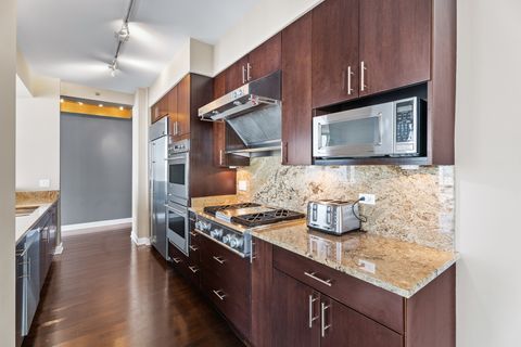 Tiny photo for 1211 S Prairie Avenue #4805, Chicago, IL 60605 (MLS # 12555100)