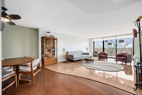 Tiny photo for 2000 Saint Regis Drive #6B, Lombard, IL 60148 (MLS # 12543267)