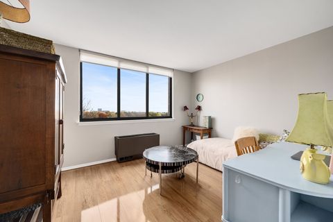 Tiny photo for 2000 Saint Regis Drive #6B, Lombard, IL 60148 (MLS # 12543267)