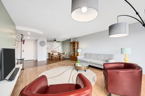 Tiny photo for 2000 Saint Regis Drive #6B, Lombard, IL 60148 (MLS # 12543267)