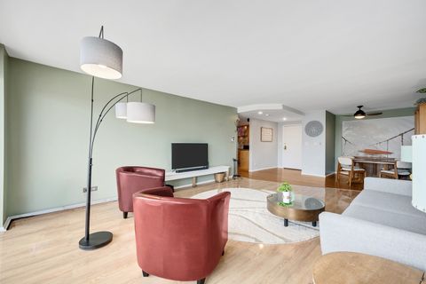 Tiny photo for 2000 Saint Regis Drive #6B, Lombard, IL 60148 (MLS # 12543267)