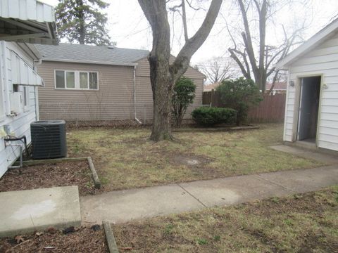 Tiny photo for 347 Park Drive, Joliet, IL 60436 (MLS # 12592074)