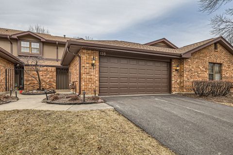 138 Indian Boundary Drive Westmont IL 60559