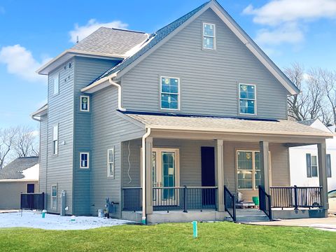 Tiny photo for 67 Brier Street, Winnetka, IL 60093 (MLS # 12431472)