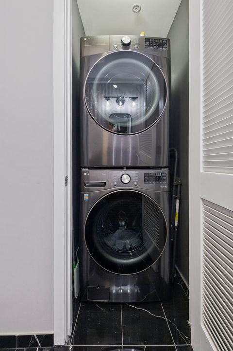 Tiny photo for 500 W Superior Street #1308, Chicago, IL 60654 (MLS # 12535655)