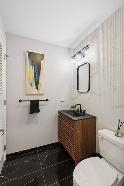 Tiny photo for 500 W Superior Street #1308, Chicago, IL 60654 (MLS # 12535655)