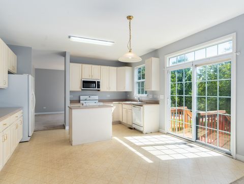 Tiny photo for 2 Ava Court, Bolingbrook, IL 60440 (MLS # 12467570)