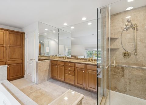 Tiny photo for 660 S Buckingham Court, Lake Forest, IL 60045 (MLS # 12489887)