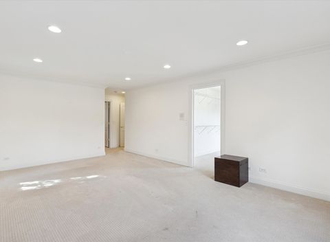 Tiny photo for 660 S Buckingham Court, Lake Forest, IL 60045 (MLS # 12489887)